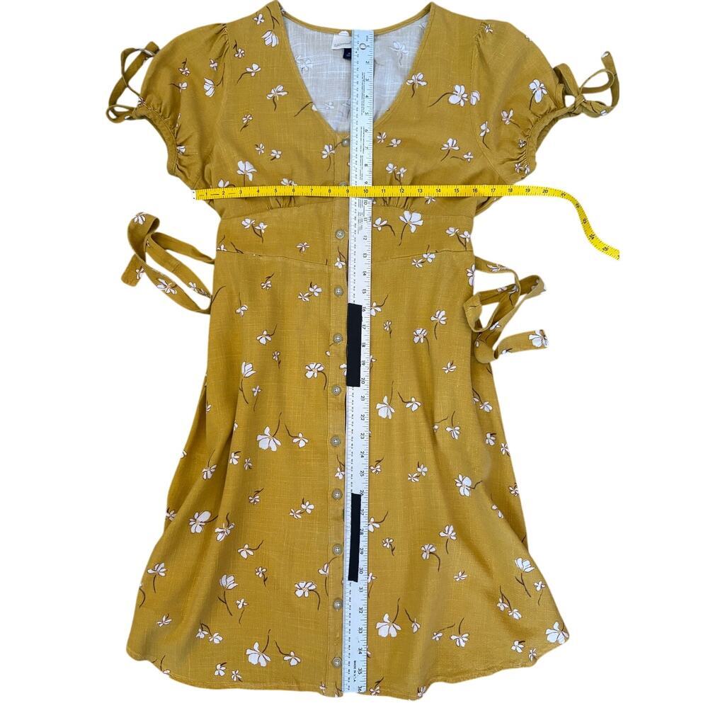 Universal Threads Woven Blend Dress Womens Medium Mustard Yellow Floral Prairie - Picture 8 of 8